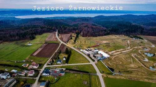 Sobieńczyce, Wz, blisko jeziora Żarnowieckiego
