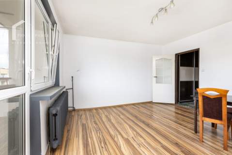 3 pokoje 51,8 m Duży balkon Piwnica 10,5 m