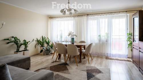 3 pokoje Balkon Świetna lokalizacja