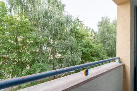 Na wynajem mieszkanie dwupokojowe z balkonem