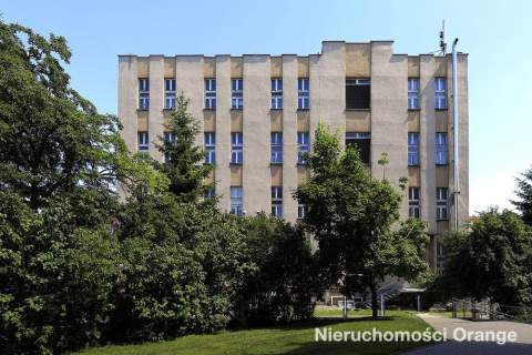 Nieruchomość pod usługi, w pobliżu jeziora i plaży