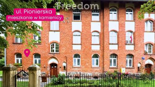 Komfortowe mieszkanie w zabytkowej kamienicy