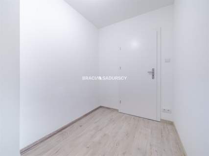 75m2, Dębniki-Kliny Borkowskie