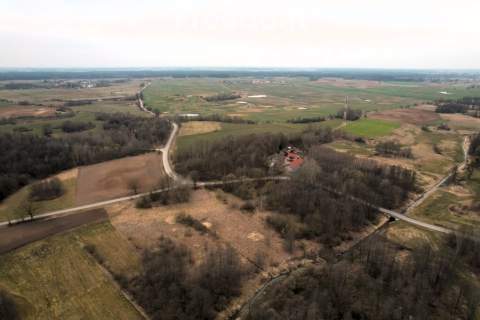 Na sprzedaż działka z wydanymi warunkami zabudowy