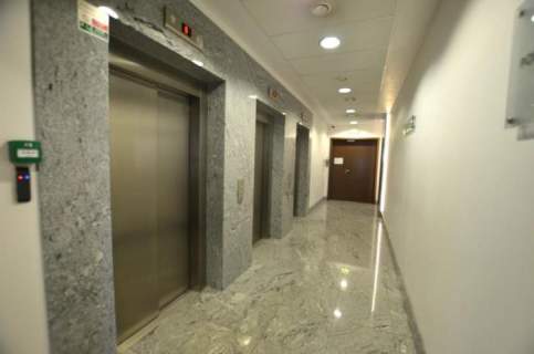 Włochy lokal biurowy 229m2 do wynajęcia
