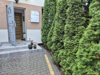 Luksusowy apartament z pieknym ogrodem
