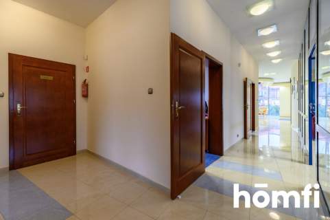 Reprezentacyjny biurowiec 540 m2 Grajewo
