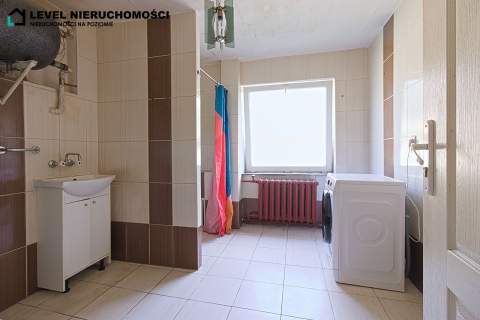 Dom na wsi Młynarska Wola