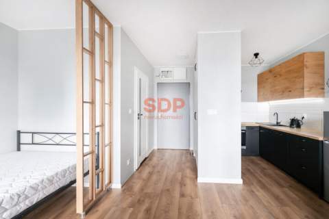Słoneczny apartament z balkonem w Centrum przy Al. Armii Krajowej