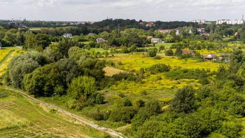 Działka budowlana 14 arów z bezterminową WZ