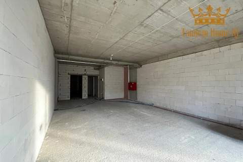 Na wynajem lokal parterowy usługowo-handlowy 122 m2 Ursus 