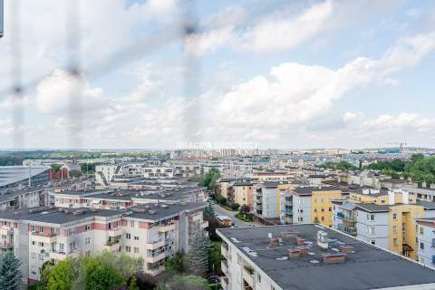 3-pok/blisko tramwaj/garaż/kom.lok/2 balkony/Rucza