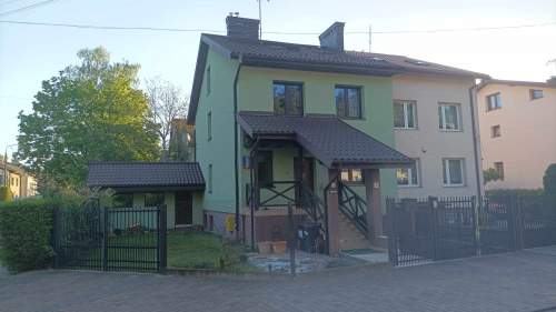 Las i rzeka - bliźniak na kameralnym osiedlu