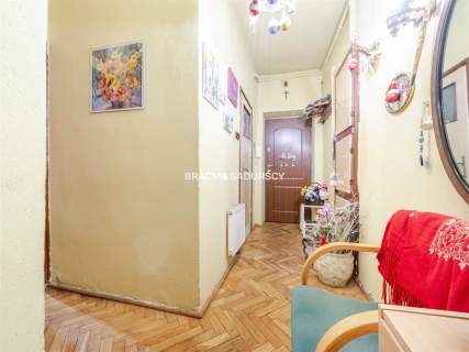 Blisko centrum oraz w cichym i spokojnym miejscu