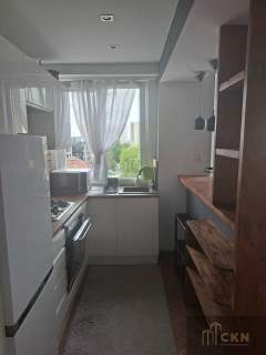 OLSZA - 2 POKOJE -KUCHNIA Z OKNEM - 43 M2