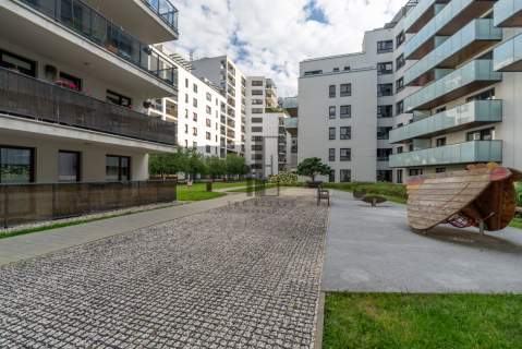 Balkon/ Parking i Komórka Lokatorska/ Stegny