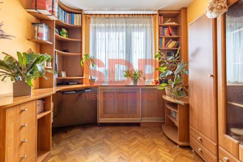 80 m2 z garażem i miejscem postojowym Zielony Janów 3 pokoje