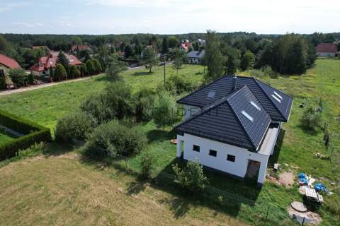 Nowoczesny dom Pompa ciepła Działka 1365 m .