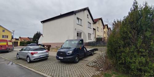 Dom jako inwestycja - 12 mieszkań 