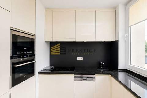 Last Floor Prestige Apartment Security 24/7