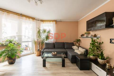 3 pokoje, 2 miejsca postojowe, balkon, blisko placu grunwaldzkiego.