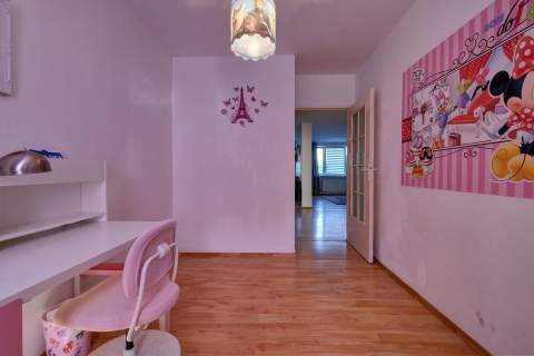 Trzypokojowe z dużą piwnicą /4,1 m2/