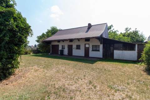 Sieraków Śl. dom z duża działką ok. 2500m2