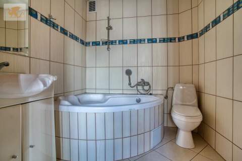 Dwa domy budynek gosp. na działce 1 900 m2 Centrum Jordanowa