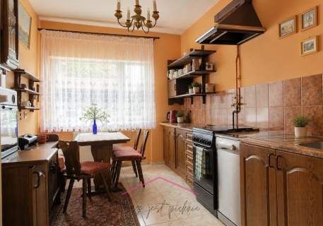 4 POKOJE 2 balkony MIEJSCE POSTOJOWE