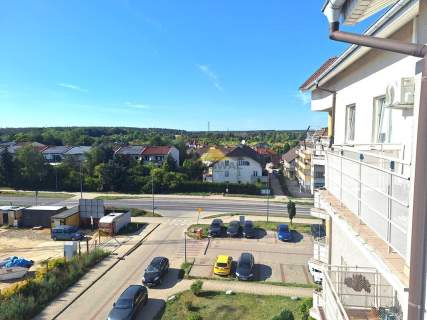 dwupoziomowe, przestronne mieszkanie ul. Dekerta