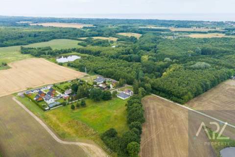 DOM 382 m2 Z DUŻĄ DZIAŁKĄ 1,04ha, TYLKO 3 KM OD MORZA
