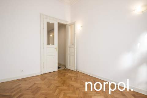 Mieszkanie 230m2, 6 pokoi, 3 łazienki, przy Plantach, Stare Miasto,...