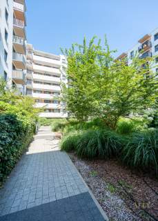 2 pok. I garaż I balkon I park I ostatnie piętro
