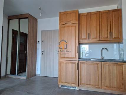 2-pokojowe z balkonem i garażem. Nowy Kleparz.