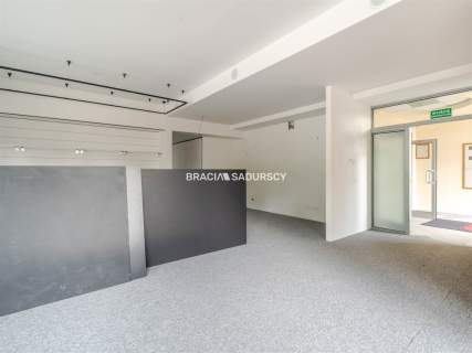lokal handlowo-usługowy lub biurowy 100m2 Olsza
