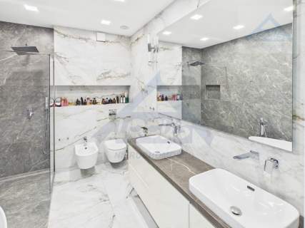 Sprzedam Wyjątkowy dwupoziomowy apartament - Wawer