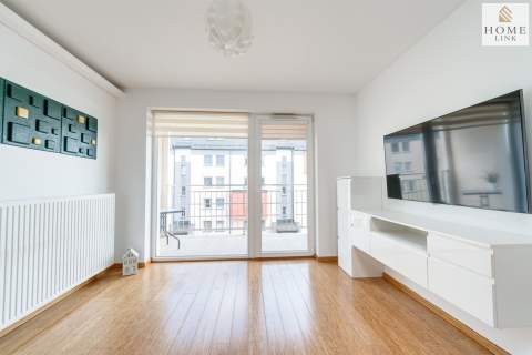 3 pokoje duży balkon ul. Pimpickiego 8