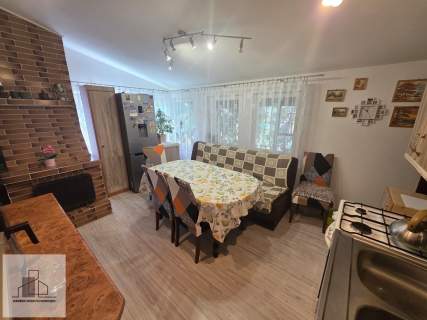 Dom całoroczny 55 m plus 43 m2podpiwniczony działka 602 m las