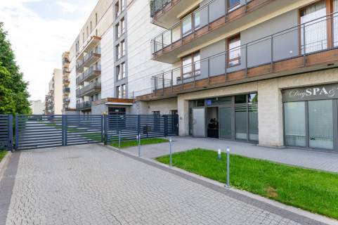 Bez prowizji 2 pokoje balkon klimatyzacja garaż