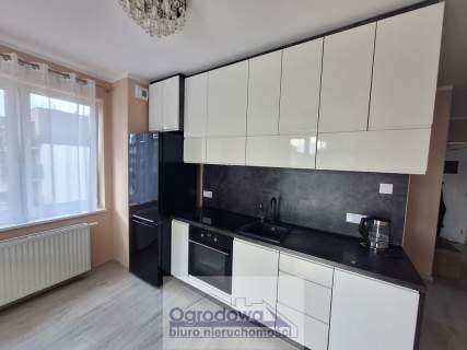 4 pokoje, balkon 19 m, miejsce parkingowe