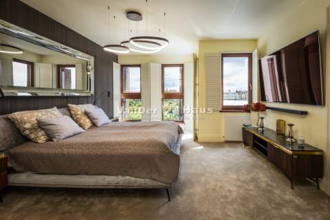 Luksusowy apartament z widokiem na rzekę i Katedrę