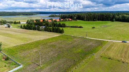 Działka 1588 m z WZ, widokiem na jezioro Mazury