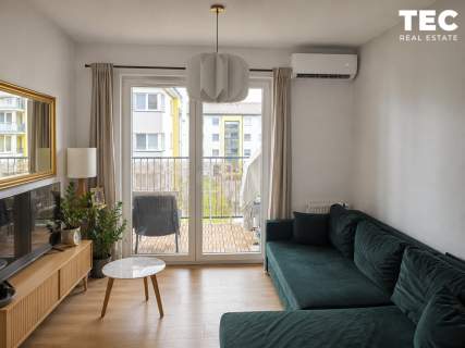3 Pokoje Balkon Zadbane