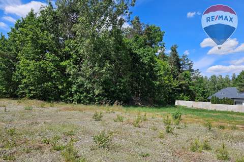 Działka budowlana 2630m2 z lasem