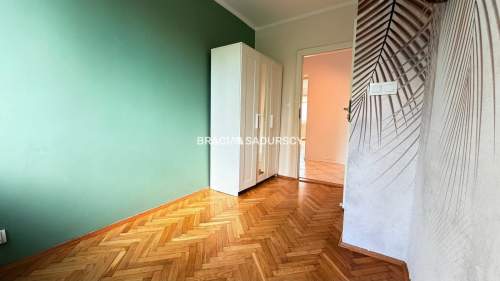 Trzypokojowe M z oddzielną kuchnią blisko centrum