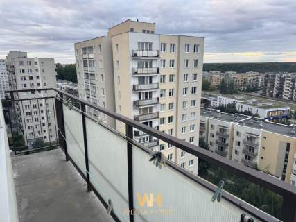 3 oddzielne pokoje na 12 piętrze Metro