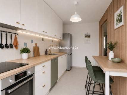 2 pok 44,5m balkon duża piwnica ul. Komandosów