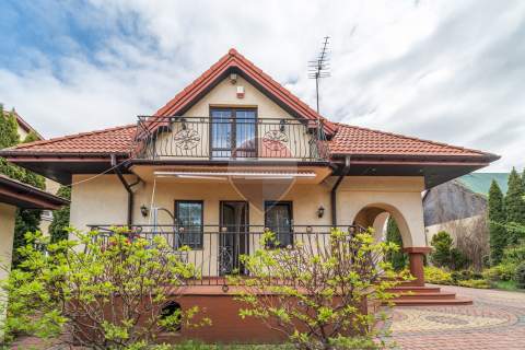 Dom z domkiem gościnnym i ogrodem Radom Staroopatowska