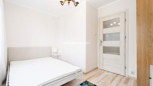 ul.Powstańców 2 pokoje, osobna kuchnia, balkon