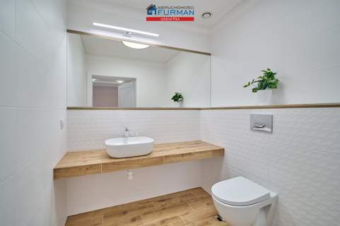 Biuro do wynajęcia, 243 m2, Piła